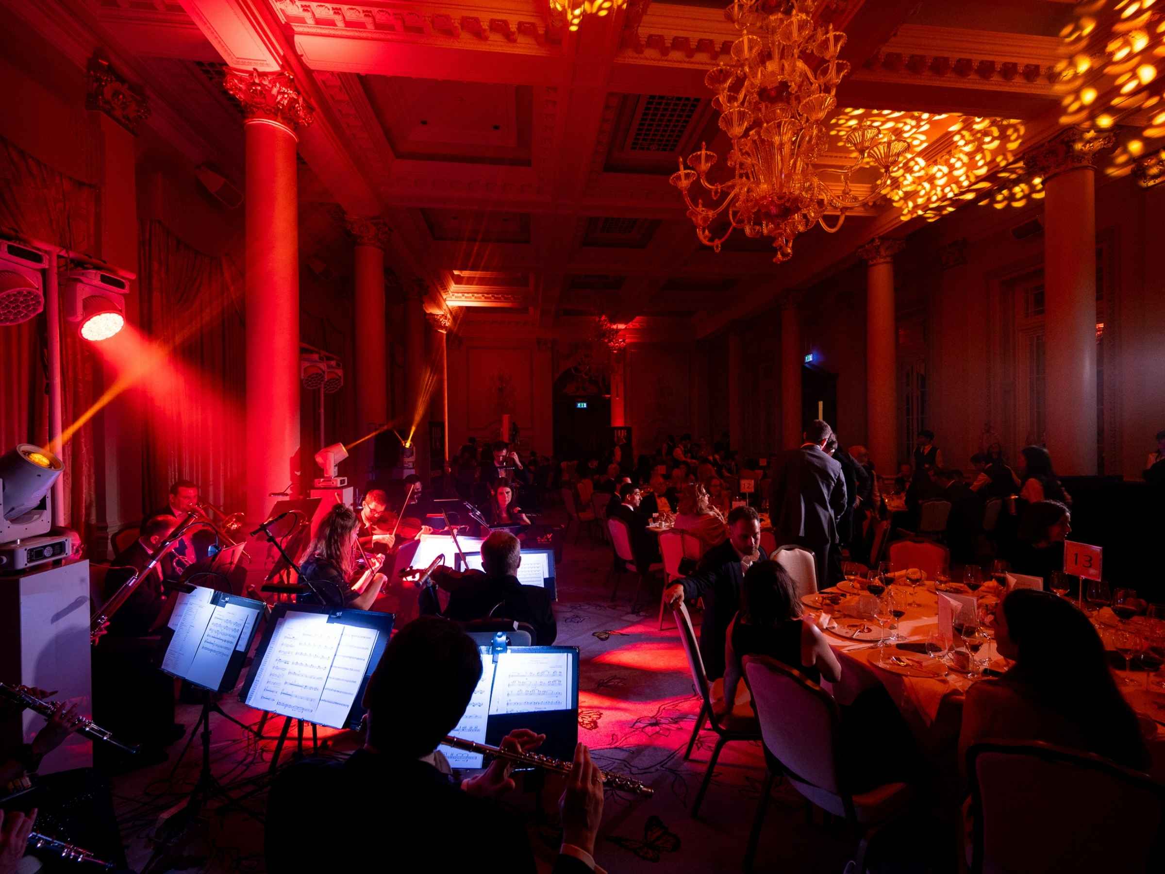 Immersive lighting and candlelight